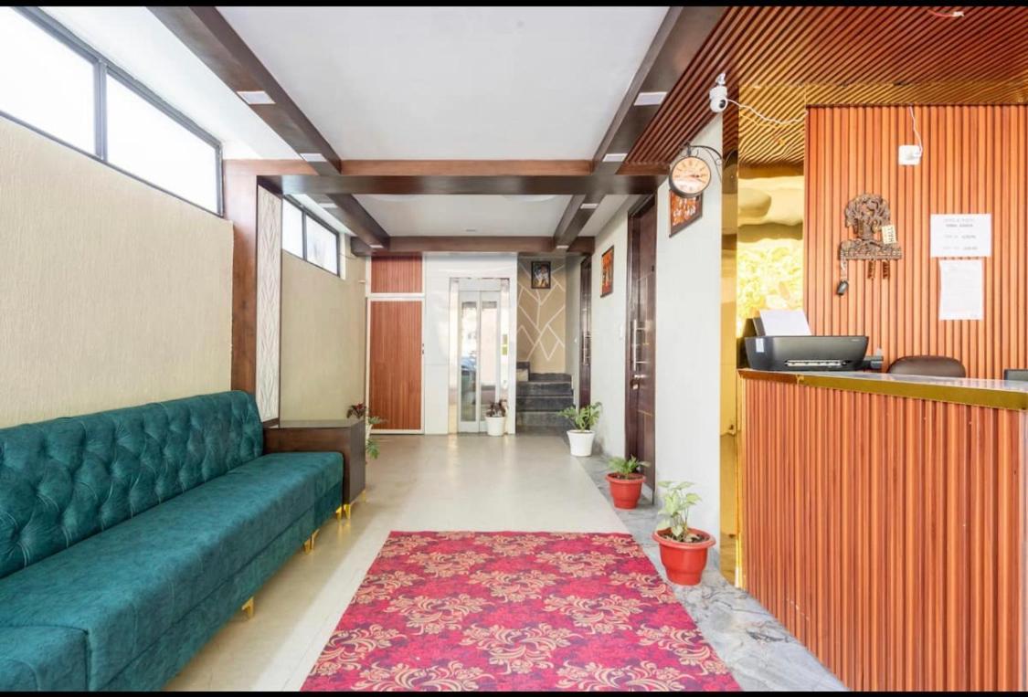 Hotel & Hostel Vimal Ganga Rishīkesh Екстериор снимка