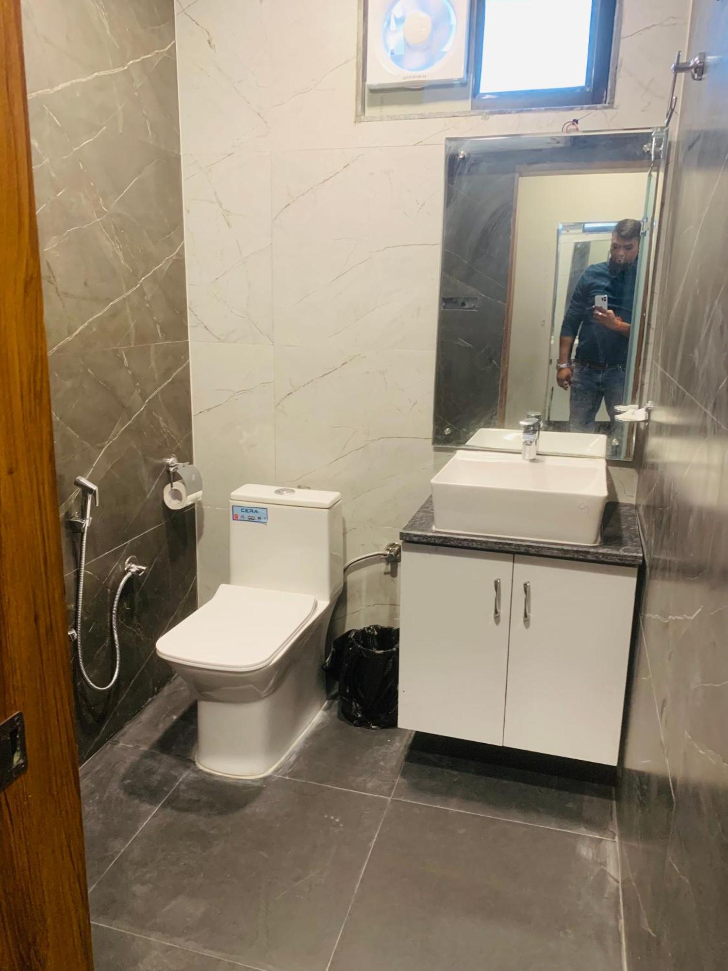 Hotel & Hostel Vimal Ganga Rishīkesh Екстериор снимка