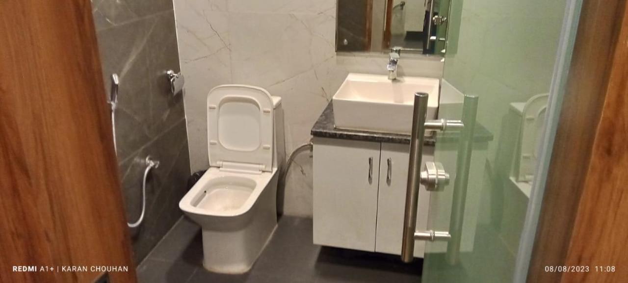 Hotel & Hostel Vimal Ganga Rishīkesh Екстериор снимка